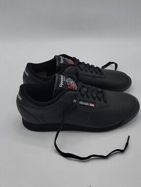 Reebok Princess Women’s Shoes  Black Classic Low Top  Casual Sneaker Size 7.5